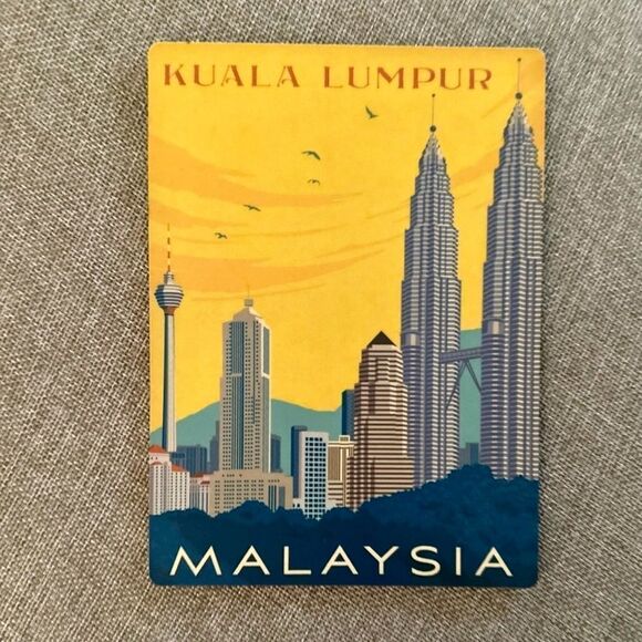 Kuala Lumpur Malaysia Souvenir Magnet - Picture 2 of 4